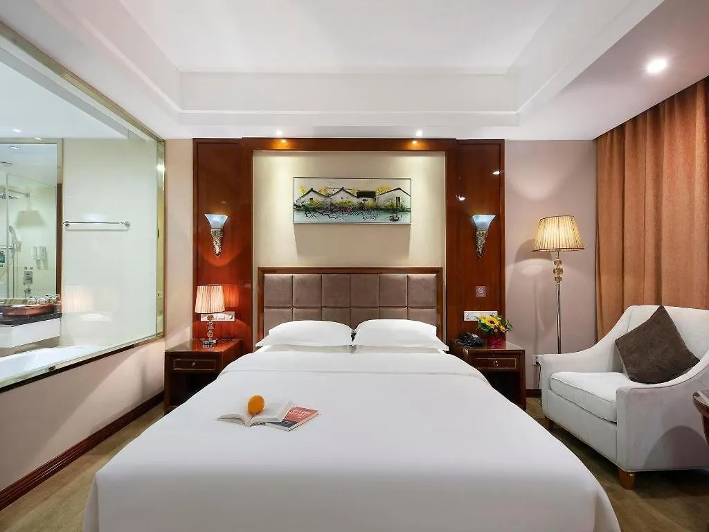 Vienna Hotel Henan Xinyang East Zone Of Central Hospital China