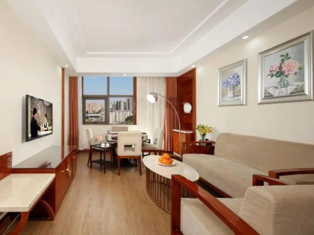 Vienna Hotel Henan Xinyang East Zone Of Central Hospital
