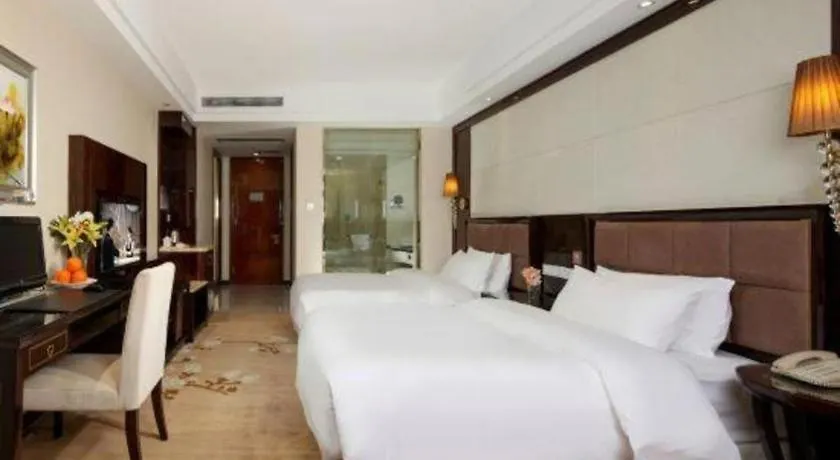 Vienna Hotel Henan Xinyang East Zone Of Central Hospital