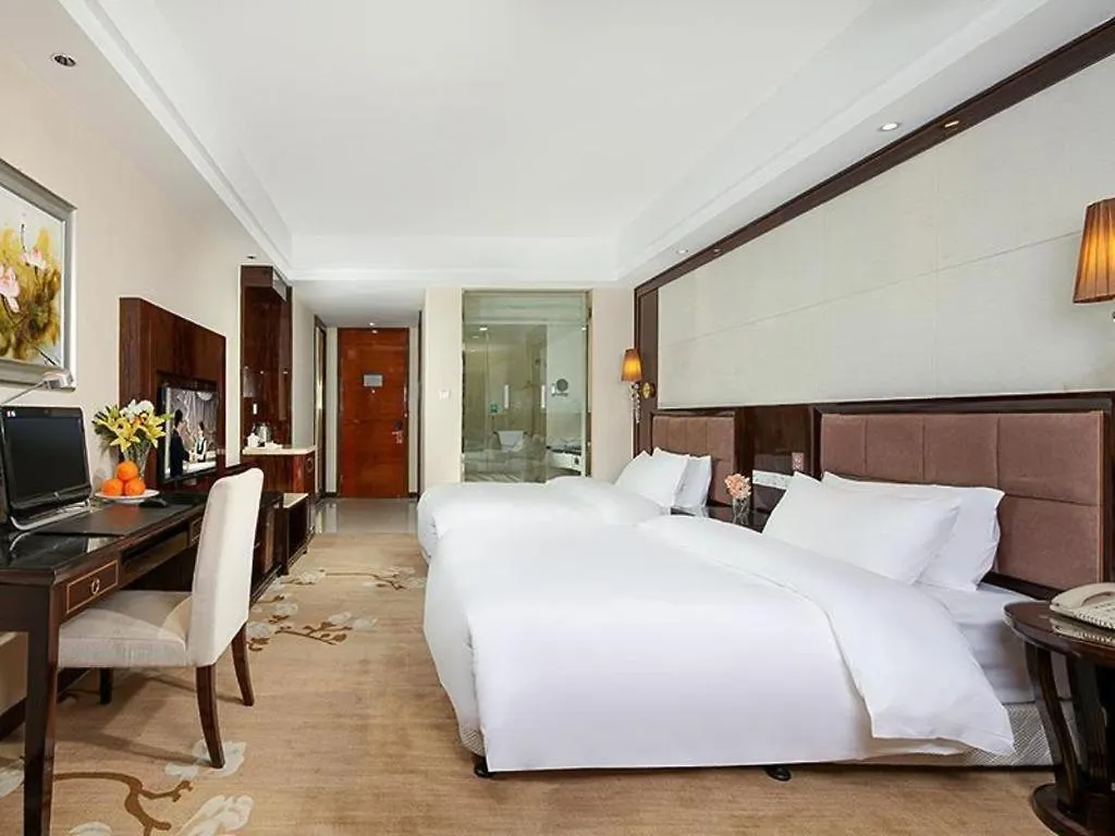 Vienna Hotel Henan Xinyang East Zone Of Central Hospital Xinyang (Henan)