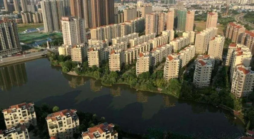 Vienna Hotel Henan Xinyang East Zone Of Central Hospital